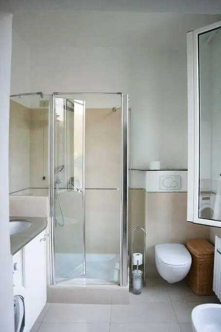 Apartament Simo House/ Stunning Lake View/ Balcony Carate Urio Włochy