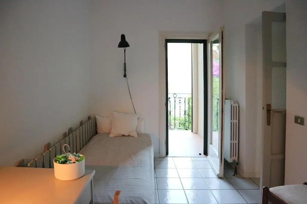 Apartament Simo House/ Stunning Lake View/ Balcony Carate Urio