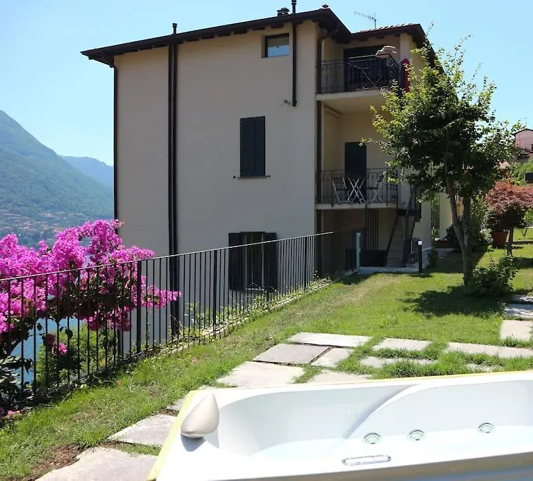 Simo House/ Stunning Lake View/ Balcony Carate Urio 0*,