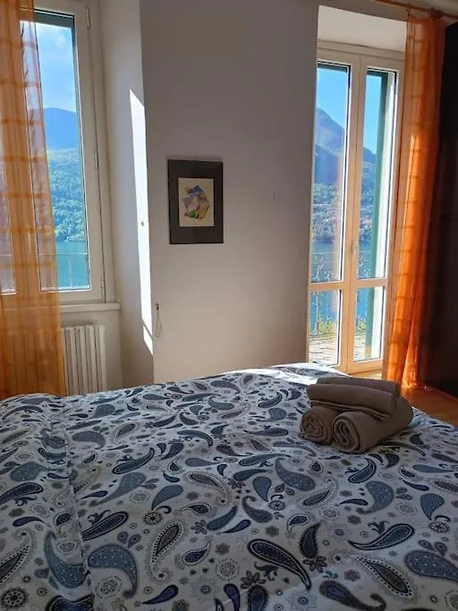 Simo House/ Stunning Lake View/ Balcony Carate Urio Italië